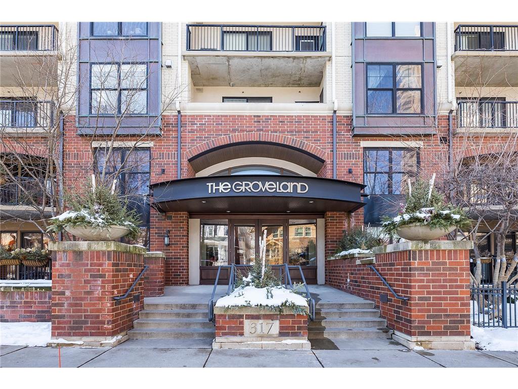 317 Groveland Avenue #420 Minneapolis MN 55403 6682832 image1