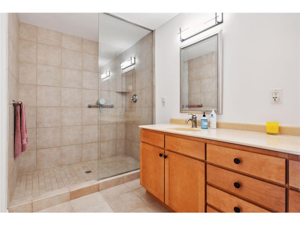 317 Groveland Avenue #620 Minneapolis MN 55403 7059704 image24