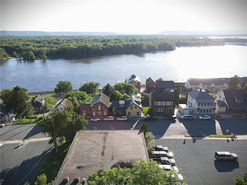 317 S 2nd Street Alma WI 54610 6750023 image7