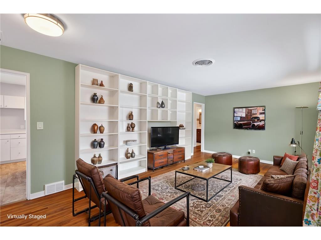 317 Snelling Avenue S Saint Paul MN 55105 7095978 image12