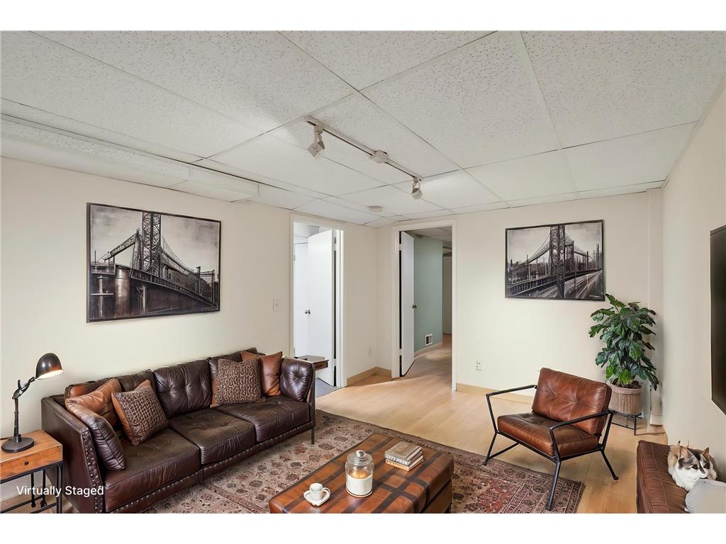 317 Snelling Avenue S Saint Paul MN 55105 7095978 image45