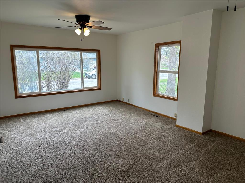 317 State Street E Detroit Lakes MN 56501 7068813 image3