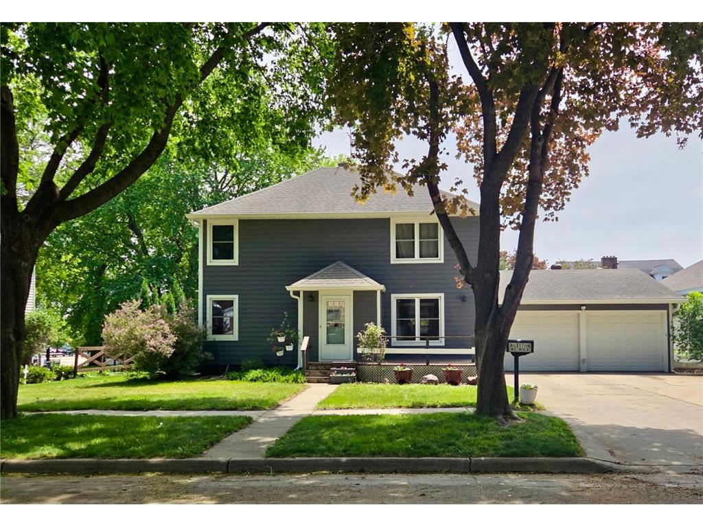 317 W Lincoln Street Luverne MN 56156 7076312 image1
