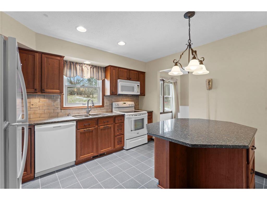 3170 Walnut Grove Lane N Plymouth MN 55447 7017386 image13