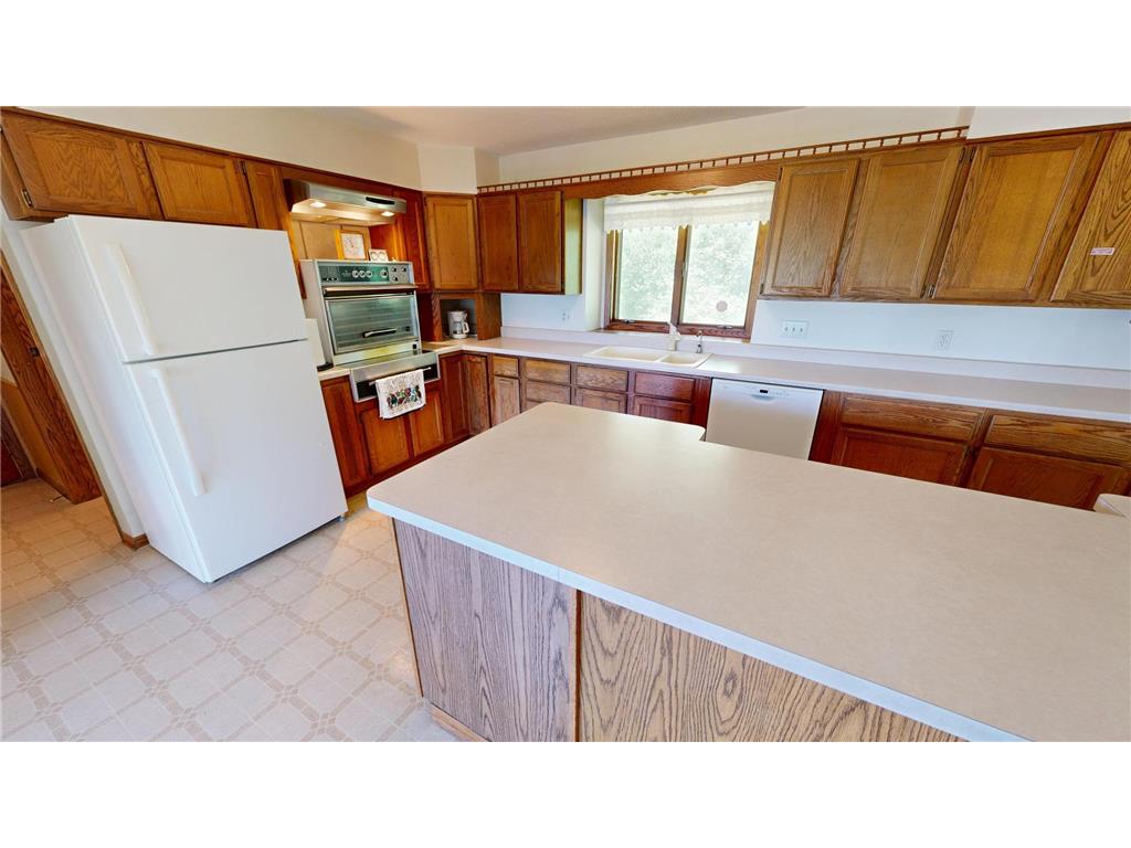 3172 15th Avenue NW Willmar MN 56201 7081430 image4