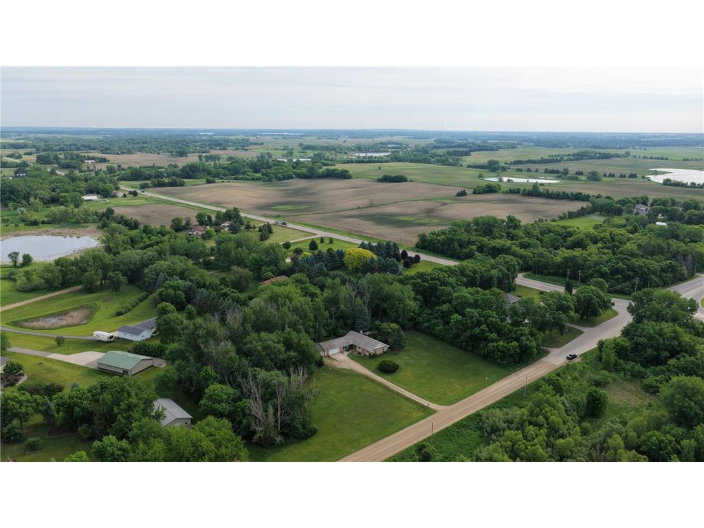 3172 15th Avenue NW Willmar MN 56201 7081430 image41