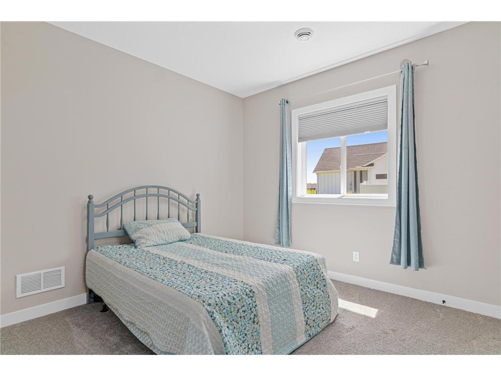 31740 Madison Road Lindstrom MN 55045 7110008 image17