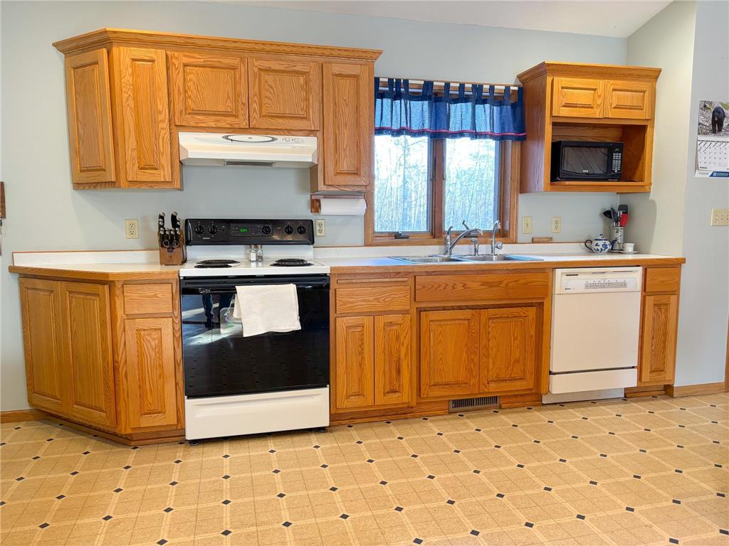 31741 170th Street Detroit Lakes MN 56501 7035650 image8
