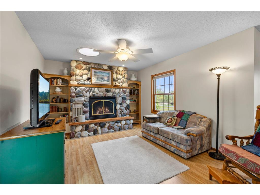 31789 Lakeway Drive NE Cambridge MN 55008 - Fannie 7038117 image88
