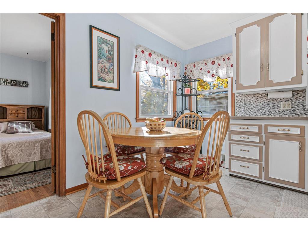 3179 Victoria Street N Shoreview MN 55126 6815894 image12