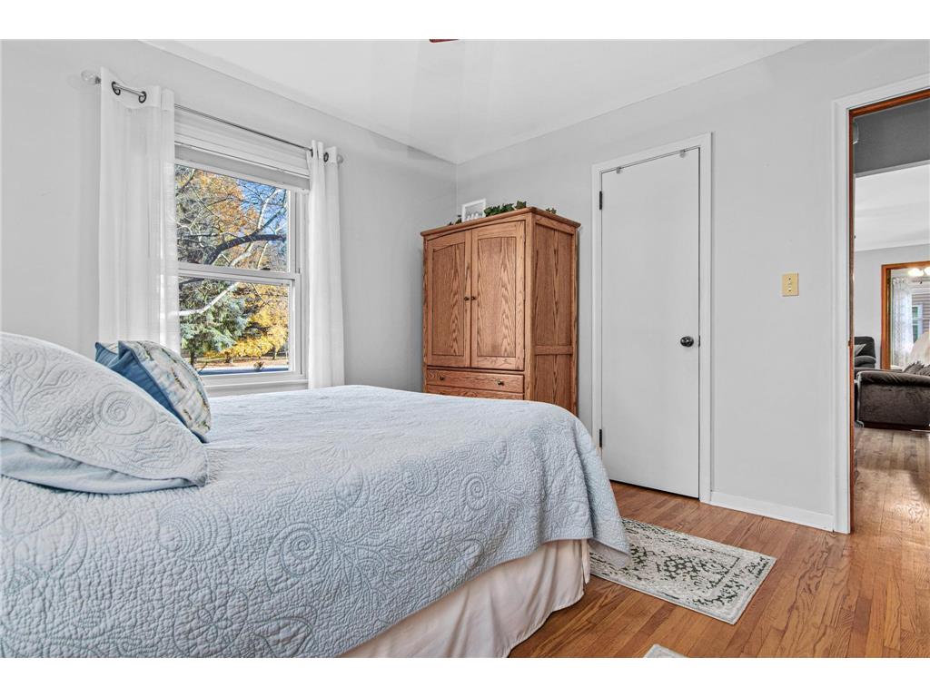 3179 Victoria Street N Shoreview MN 55126 6815894 image18