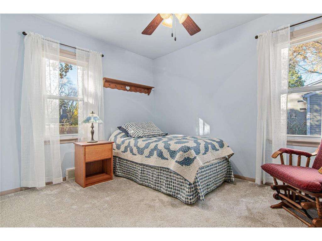 3179 Victoria Street N Shoreview MN 55126 6815894 image19