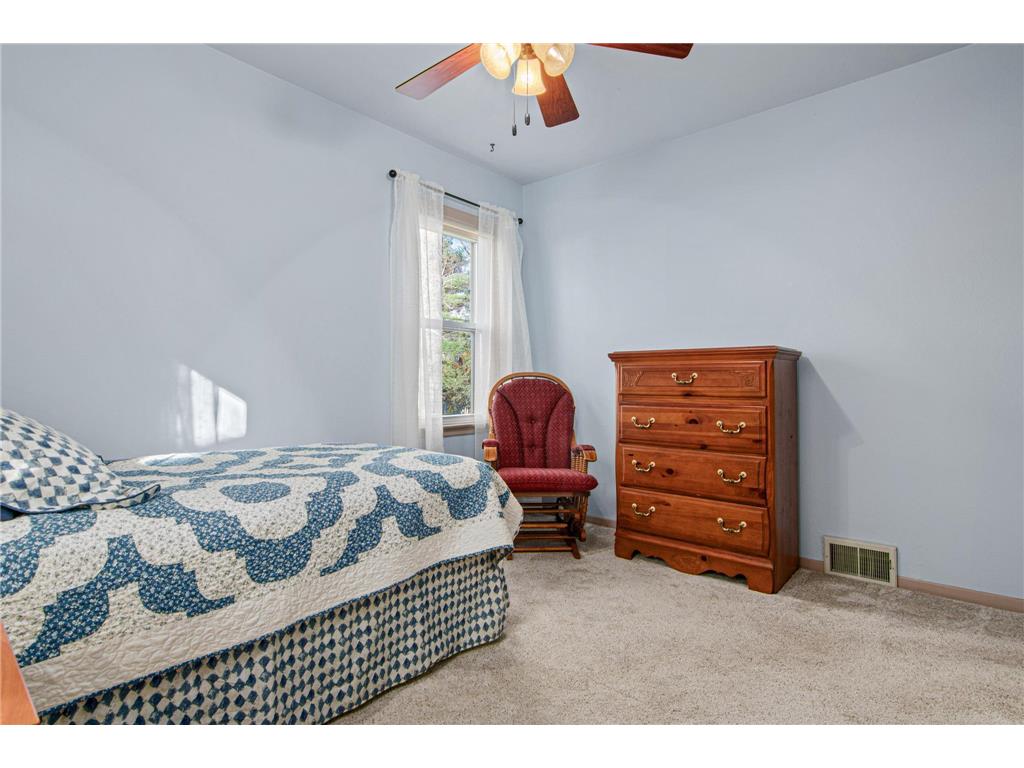 3179 Victoria Street N Shoreview MN 55126 6815894 image20