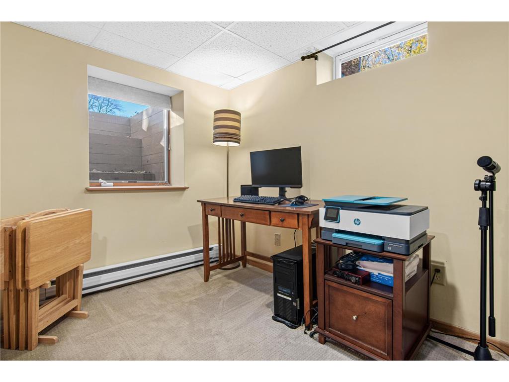 3179 Victoria Street N Shoreview MN 55126 6815894 image28