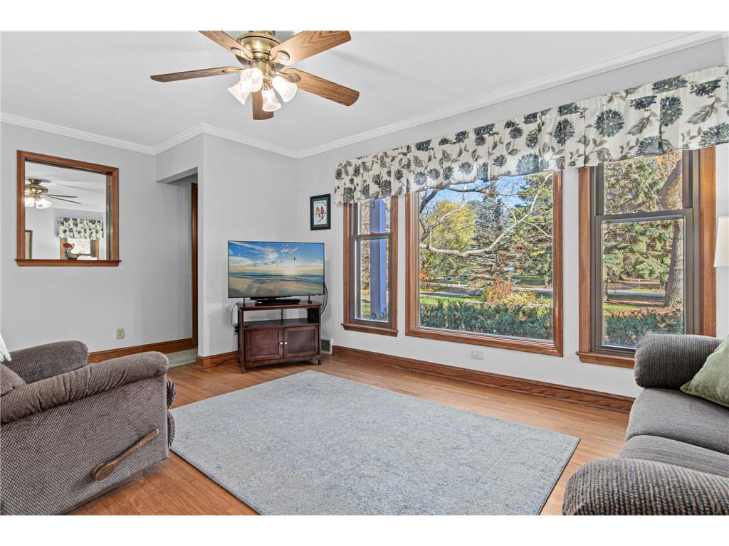 3179 Victoria Street N Shoreview MN 55126 6815894 image4