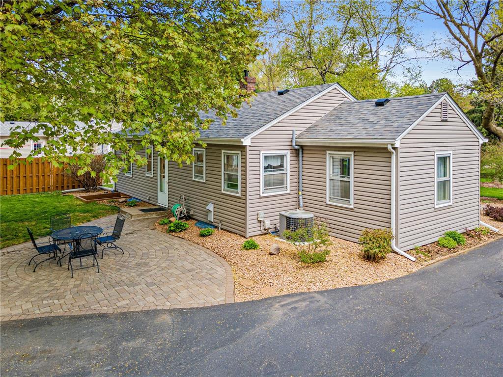 3179 Victoria Street N Shoreview MN 55126 6815894 image45