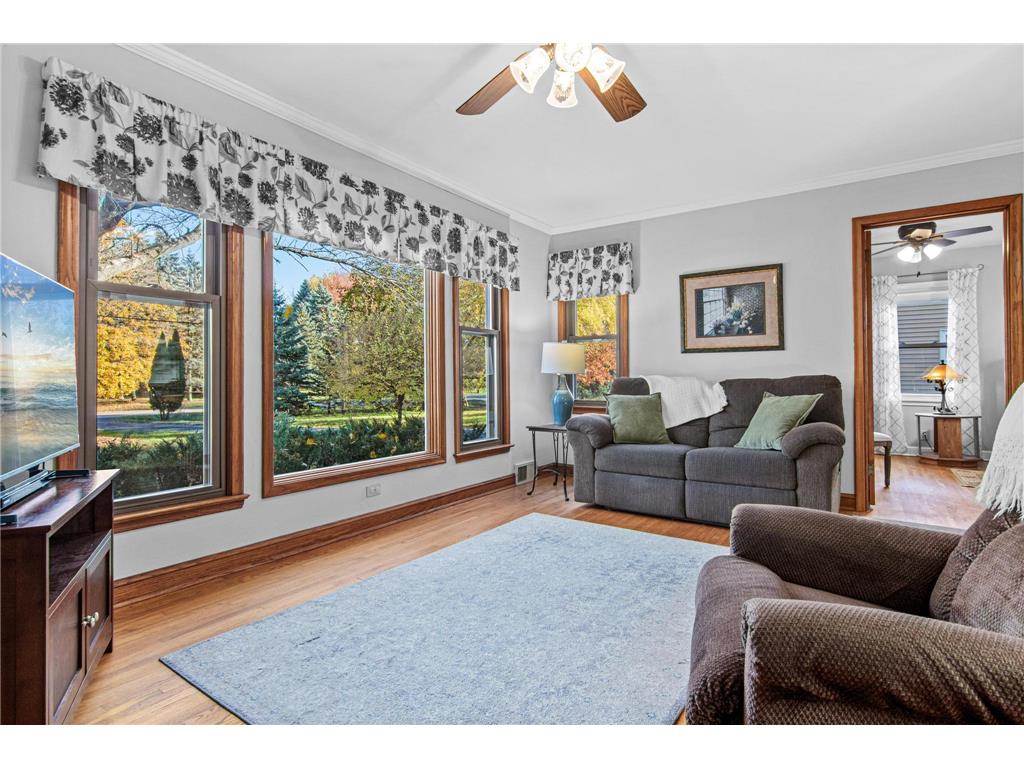 3179 Victoria Street N Shoreview MN 55126 6815894 image5