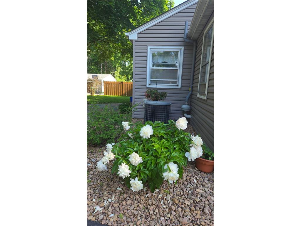 3179 Victoria Street N Shoreview MN 55126 6815894 image56