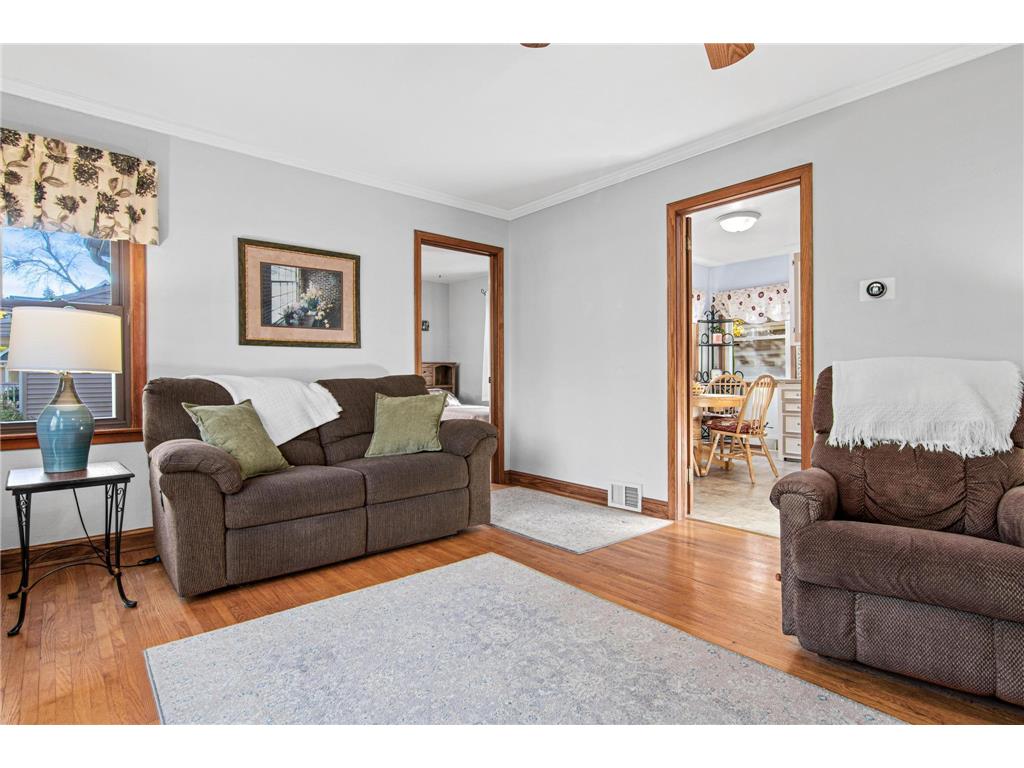 3179 Victoria Street N Shoreview MN 55126 6815894 image7