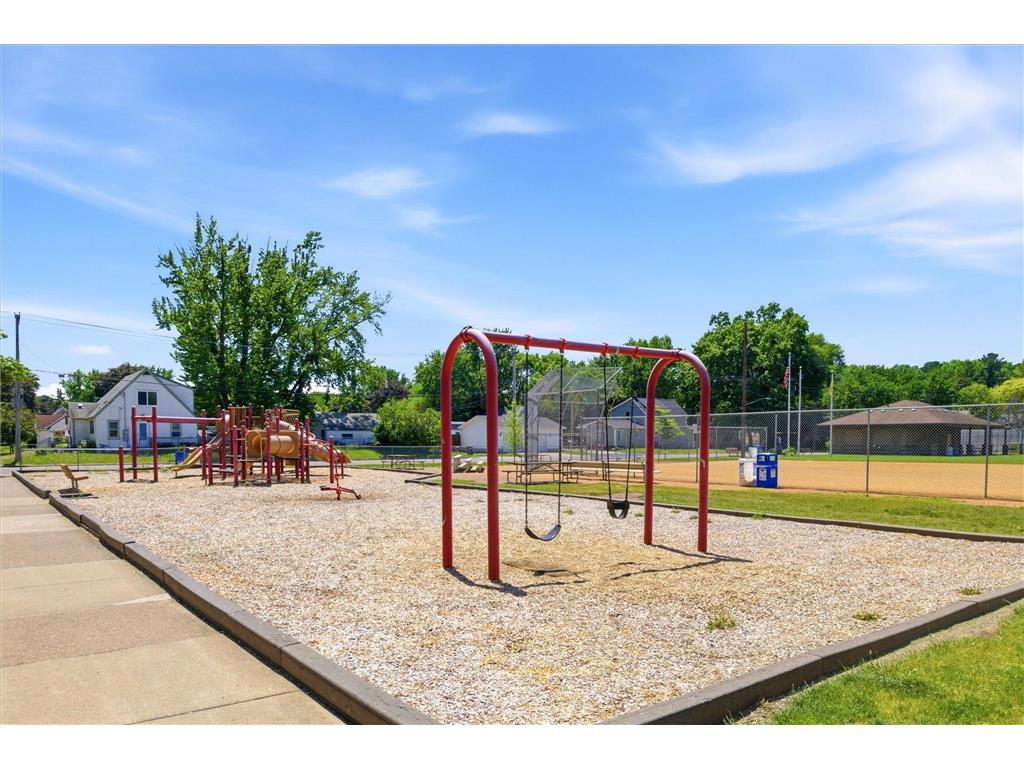 318 13th Avenue N South Saint Paul MN 55075 7081251 image34