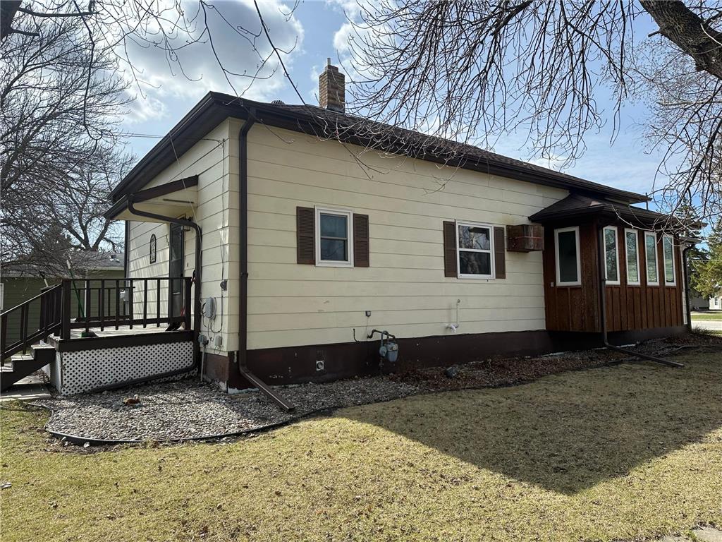 318 2nd Street SE Hallock MN 56728 7063393 image16