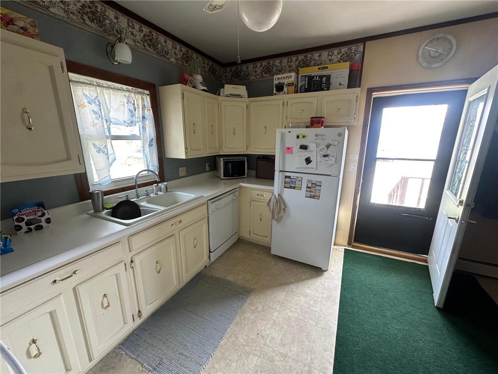 318 2nd Street SE Hallock MN 56728 7063393 image5
