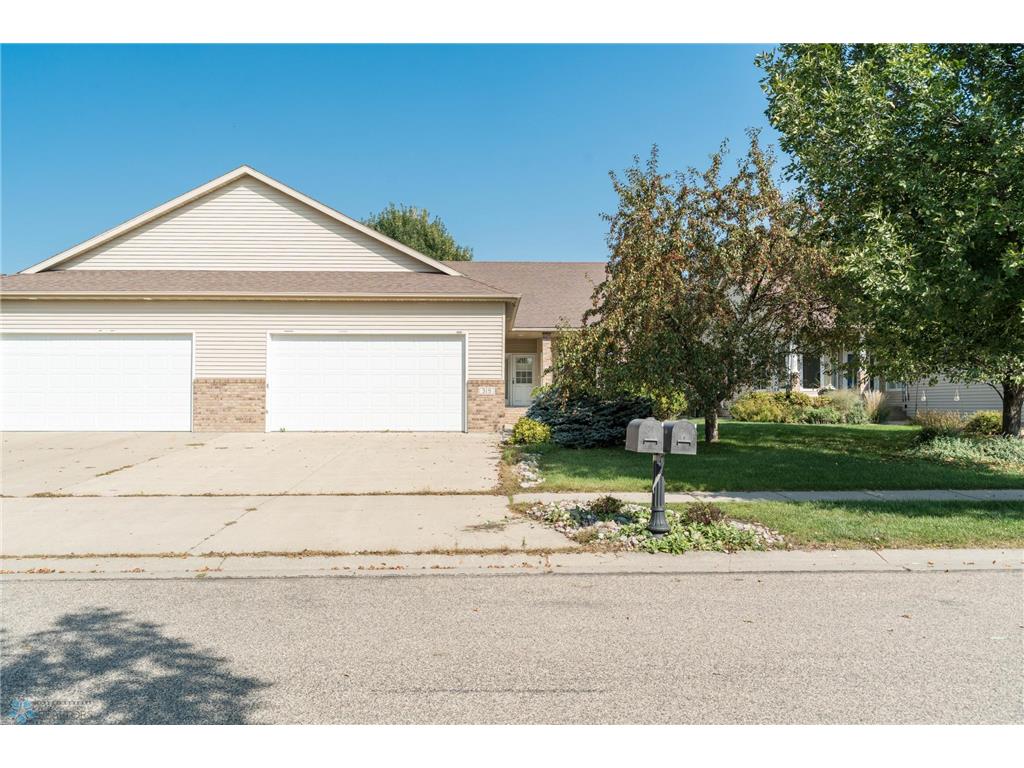 318 44th Avenue S Moorhead MN 56560 6794774 image2
