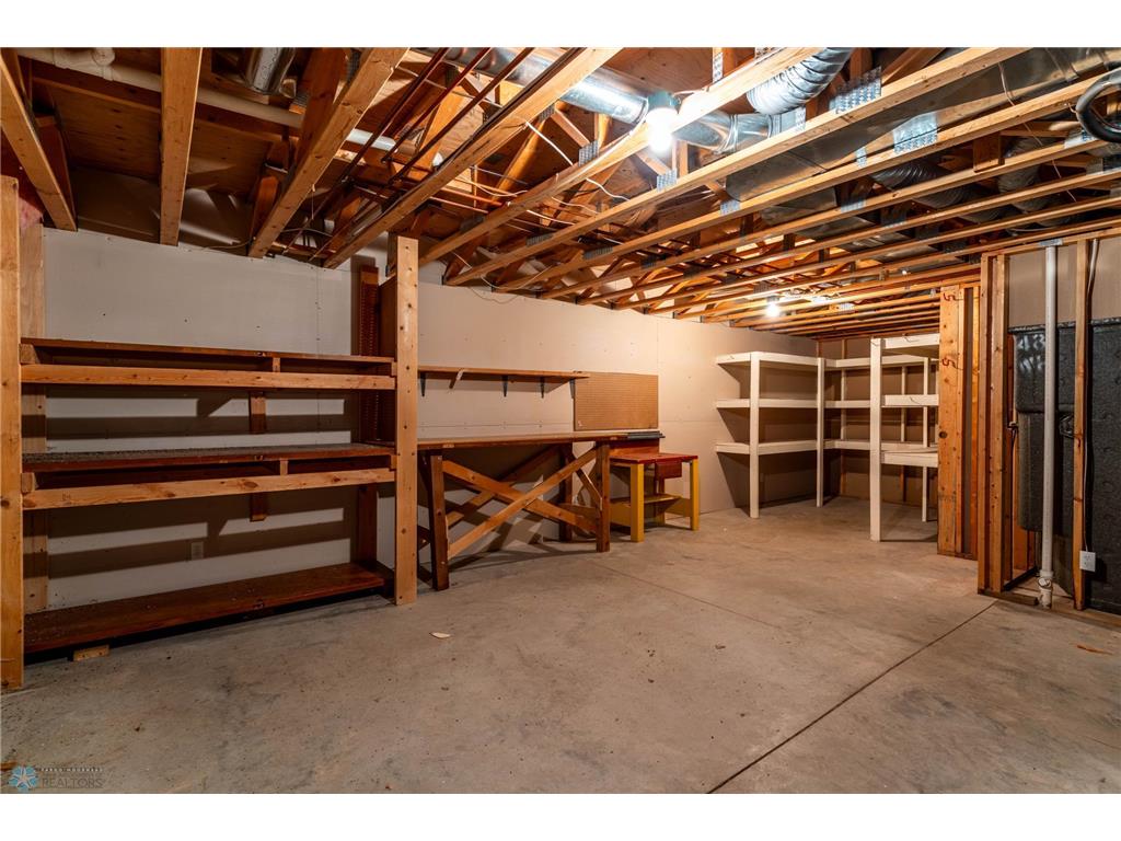 318 44th Avenue S Moorhead MN 56560 6794774 image31