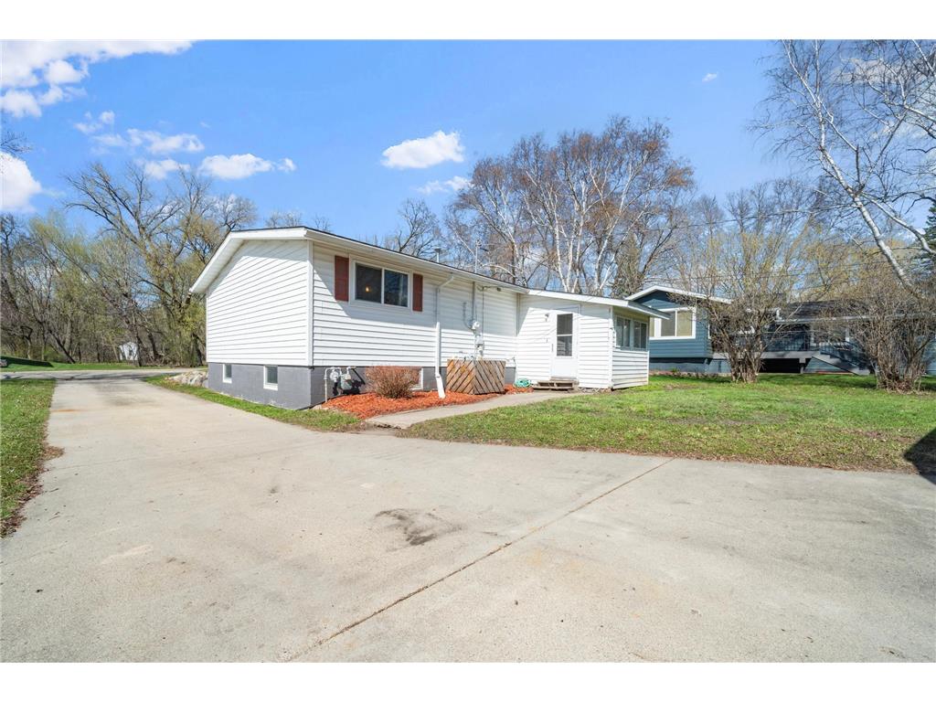 318 4th Avenue NE Glenwood MN 56334 7068822 image3