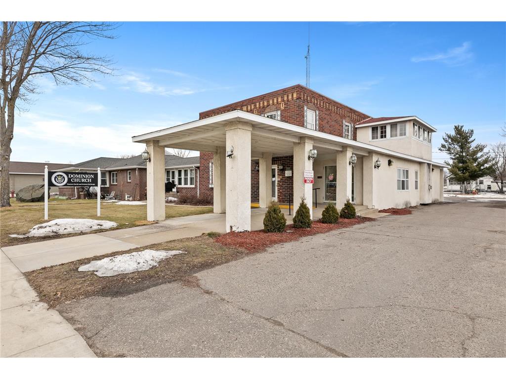 318 Broadway Avenue W Little Falls MN 56345 7022959 image1