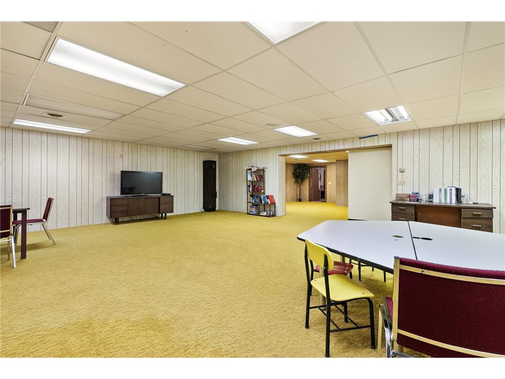 318 Broadway Avenue W Little Falls MN 56345 7022959 image24