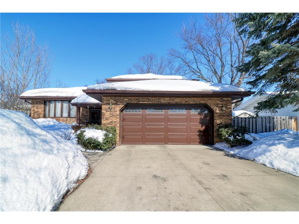 318 Dale Avenue Moorhead MN 56560 6336972 image1