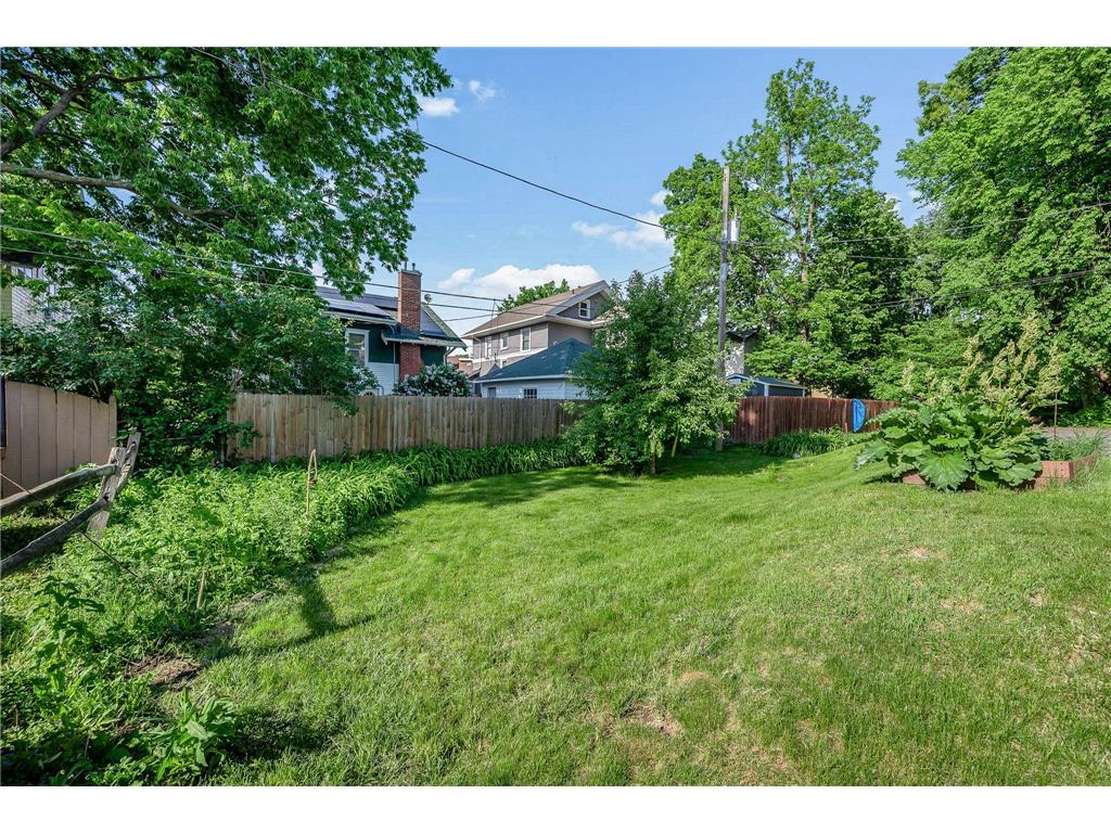 318 E Pleasant Street Mankato MN 56001 7082193 image11