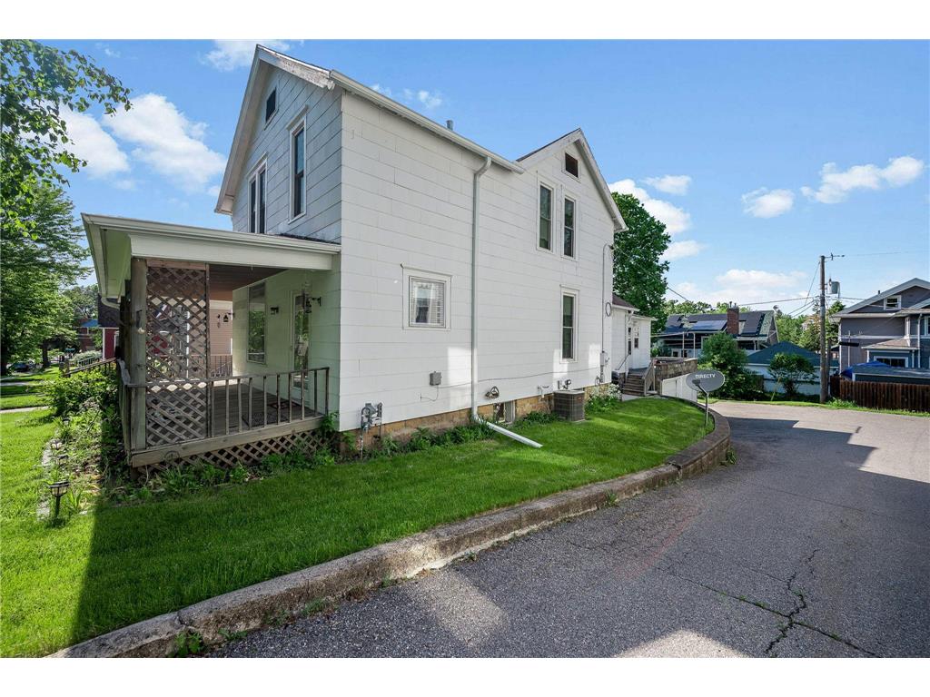 318 E Pleasant Street Mankato MN 56001 7082193 image13