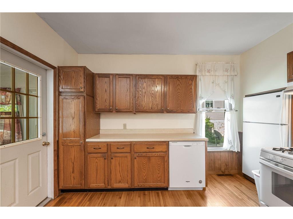318 E Pleasant Street Mankato MN 56001 7082193 image18