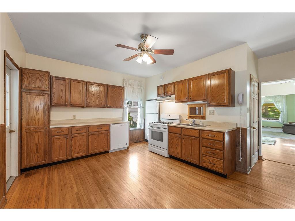 318 E Pleasant Street Mankato MN 56001 7082193 image21