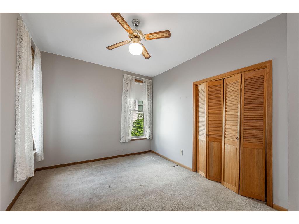 318 E Pleasant Street Mankato MN 56001 7082193 image23