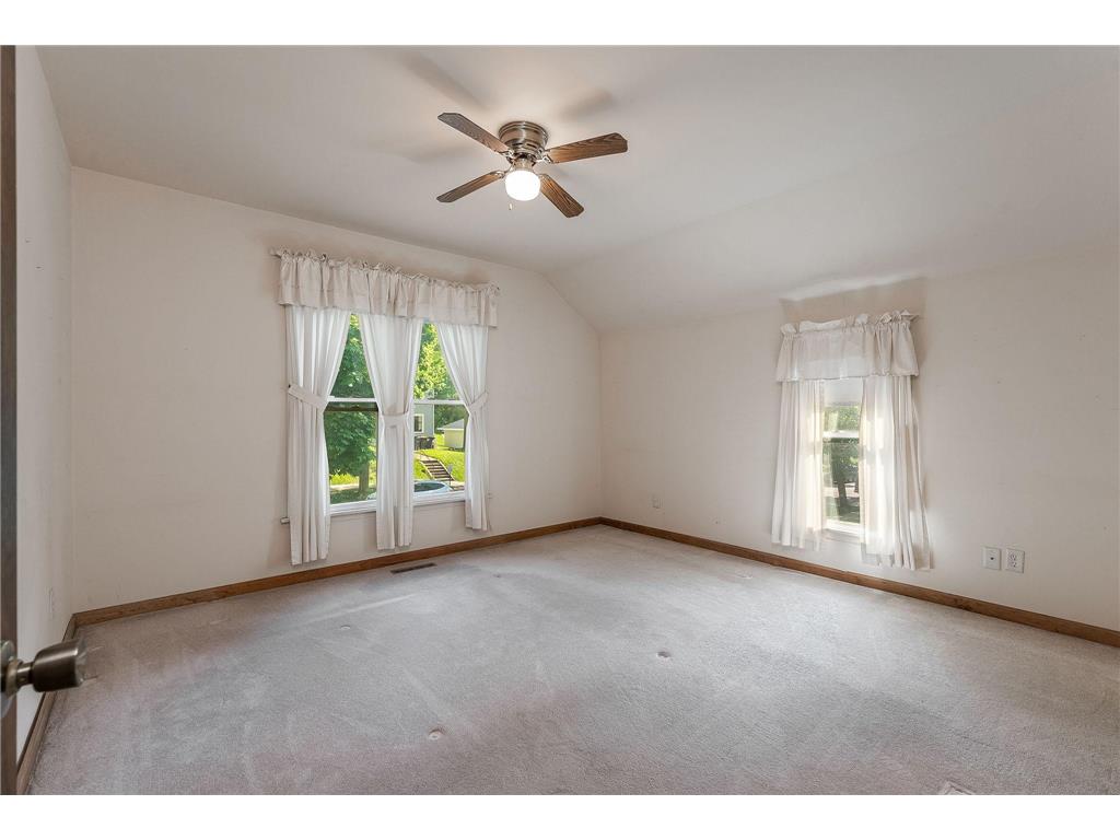 318 E Pleasant Street Mankato MN 56001 7082193 image32