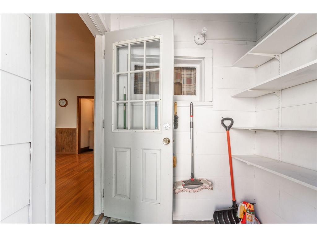 318 E Pleasant Street Mankato MN 56001 7082193 image38