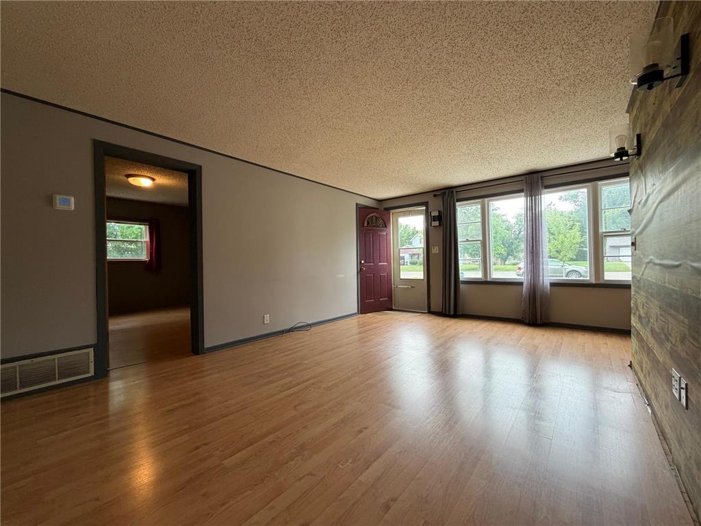 318 Grove Street N Mora MN 55051 7106056 image3