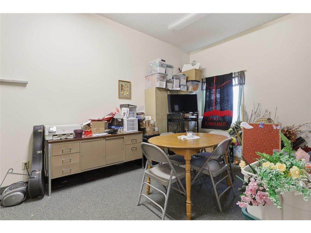 318 S Hill Avenue Ogilvie MN 56358 7080941 image10