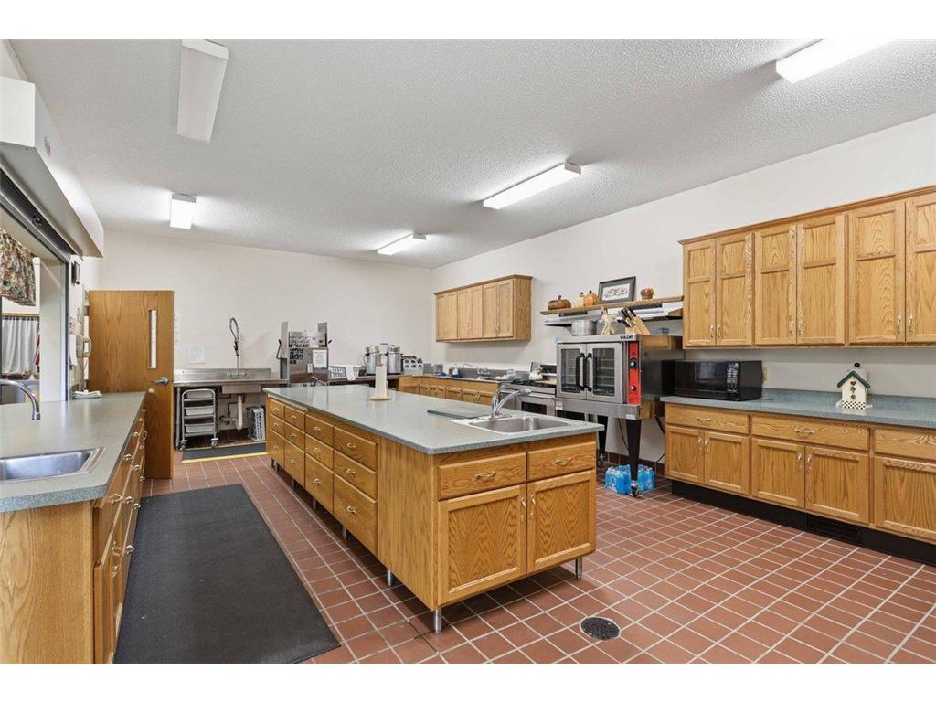 318 S Hill Avenue Ogilvie MN 56358 7080941 image12