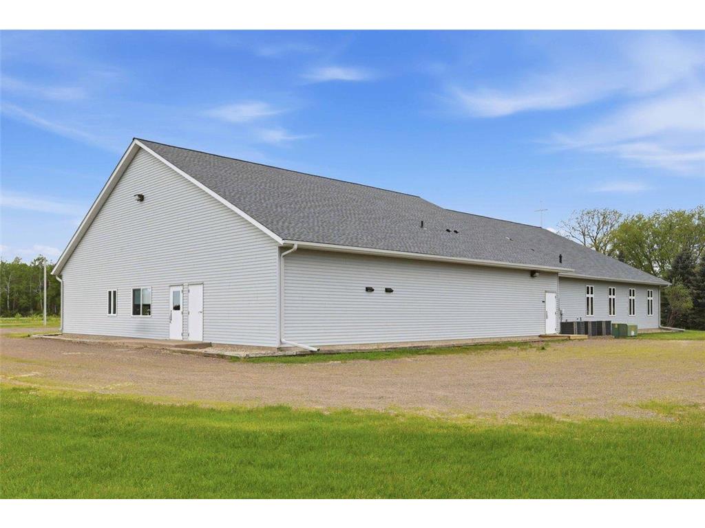 318 S Hill Avenue Ogilvie MN 56358 7080941 image21