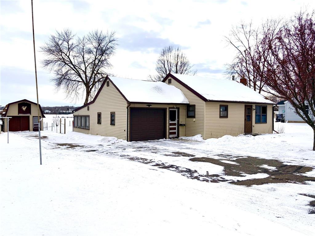 318 South Street Paynesville MN 56362 7013231 image1