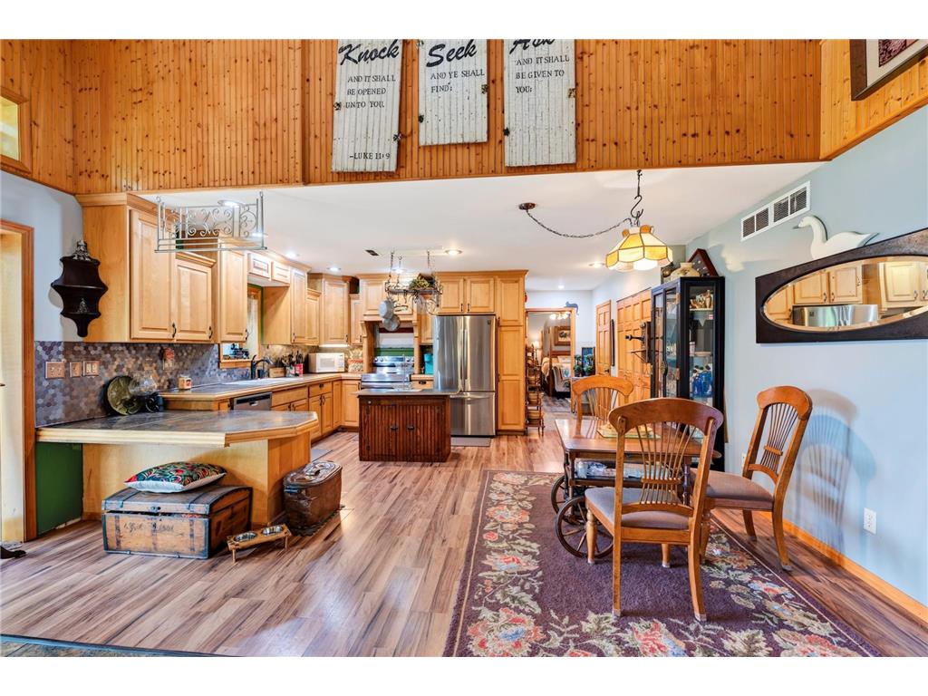 318 Wennenberg Shore Drive Shell Lake WI 54871 - Round Lake 7115344 image13
