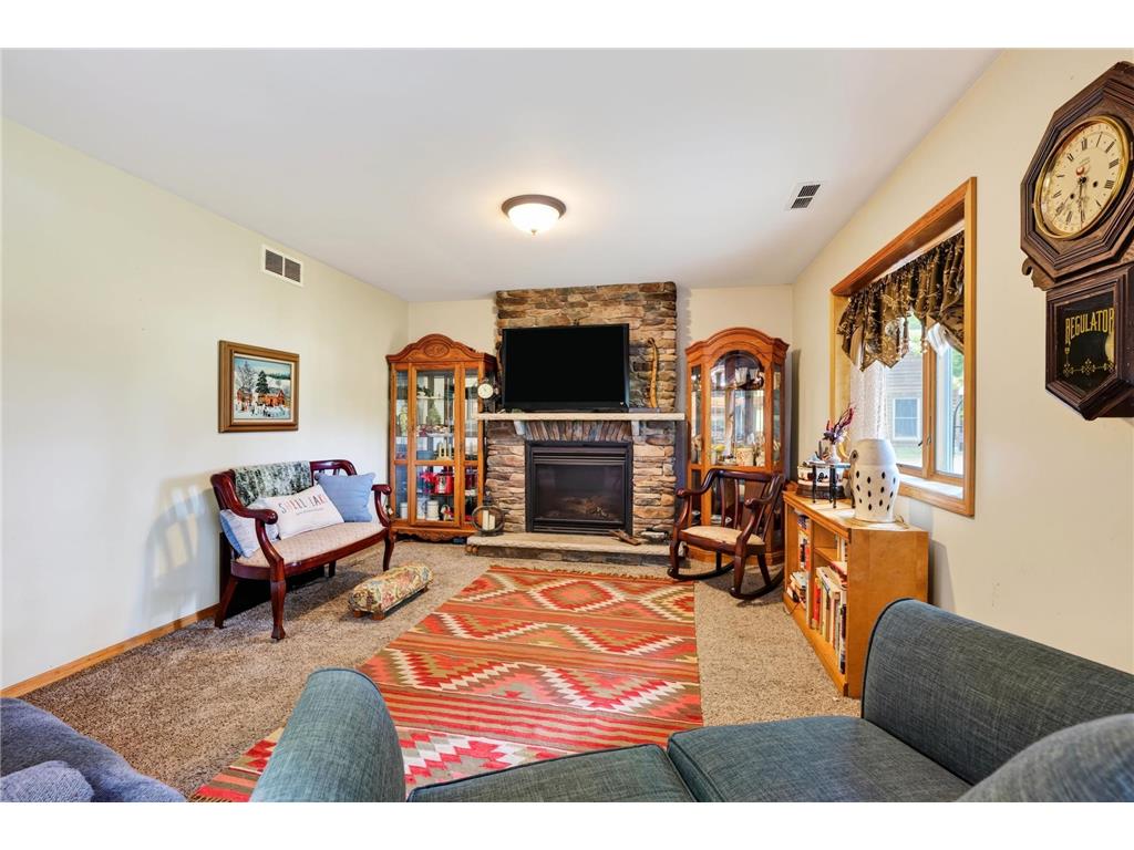 318 Wennenberg Shore Drive Shell Lake WI 54871 - Round Lake 7115344 image16