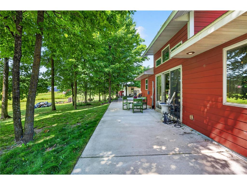 318 Wennenberg Shore Drive Shell Lake WI 54871 - Round Lake 7115344 image7