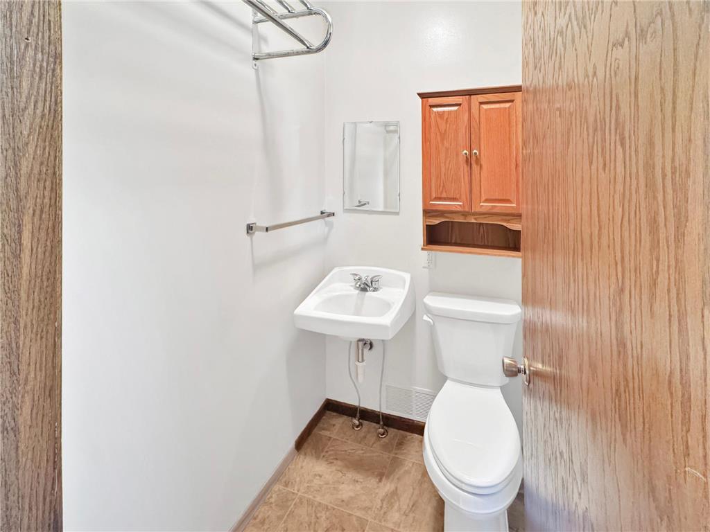 3180 30th Street Slayton MN 56172 7054776 image15