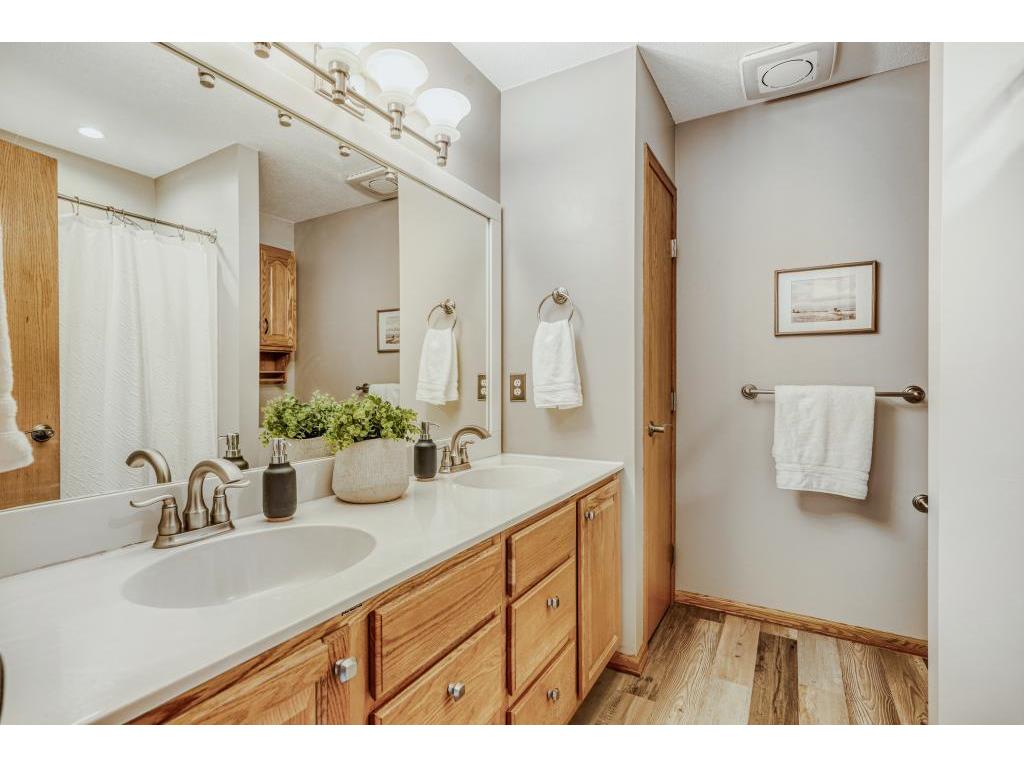 3183 Copper Oaks Place Woodbury MN 55125 7056693 image22