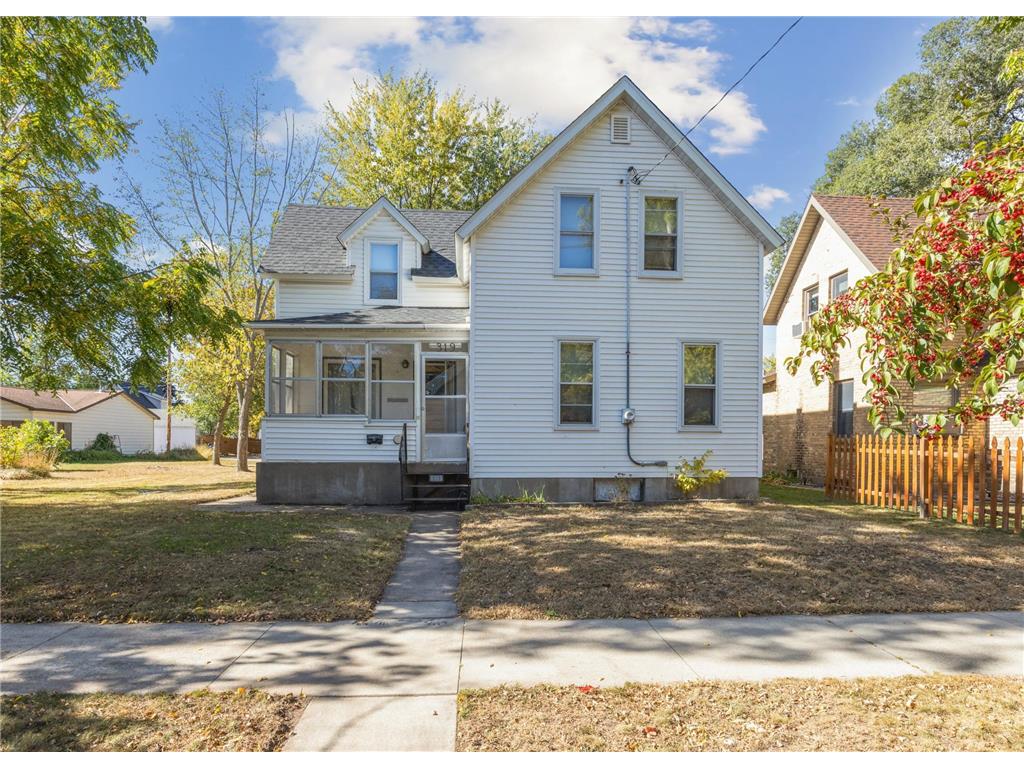 319 19 1/2 Avenue N Saint Cloud MN 56303 6610799 image1